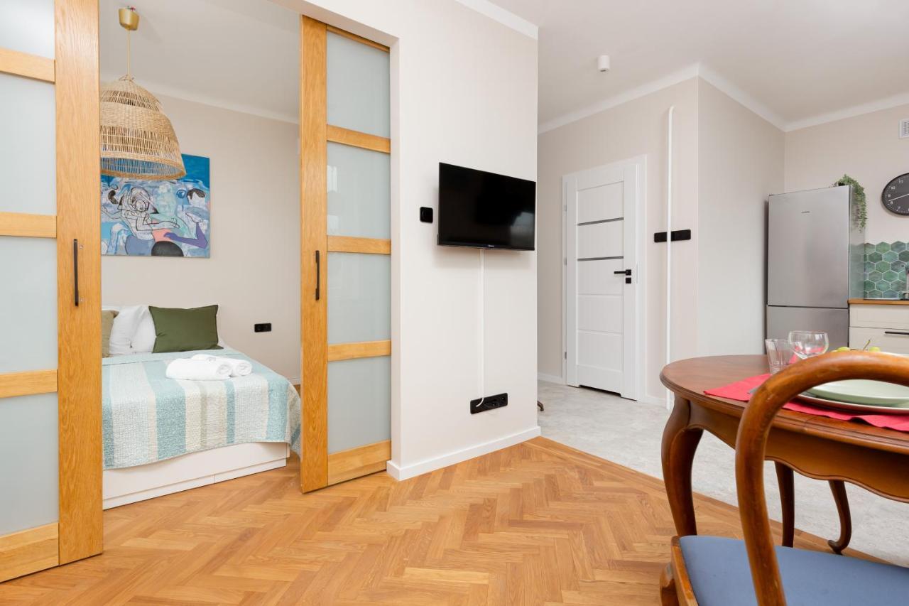 Apartment Warsaw Wiktorska By Noclegi Renters Kültér fotó
