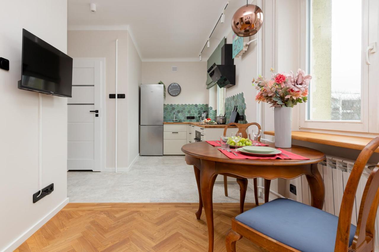 Apartment Warsaw Wiktorska By Noclegi Renters Kültér fotó