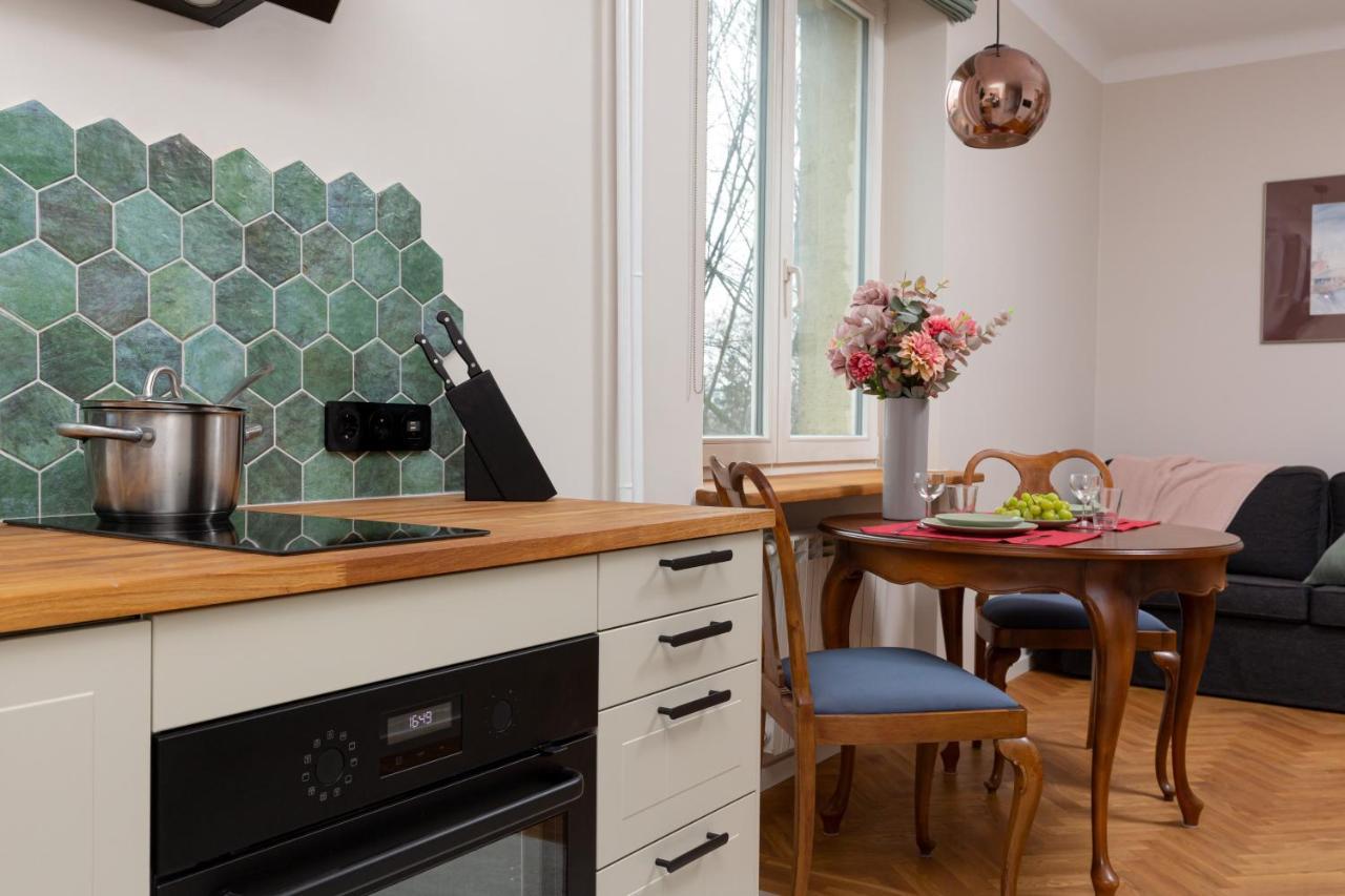 Apartment Warsaw Wiktorska By Noclegi Renters Kültér fotó